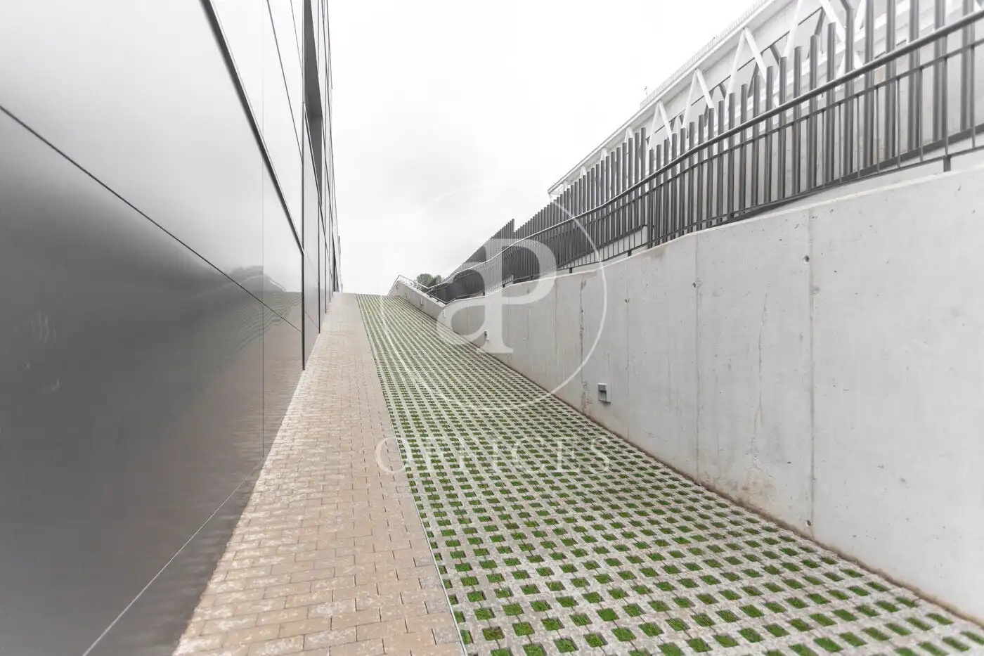 Oficina amb ascensor de lloguer a Carrer de Prat de la Riba, imagen 31