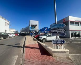 Vista exterior de Garatge en venda en Osuna