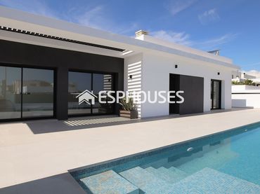 Detached house with balcony for sale in Ciudad Quesada