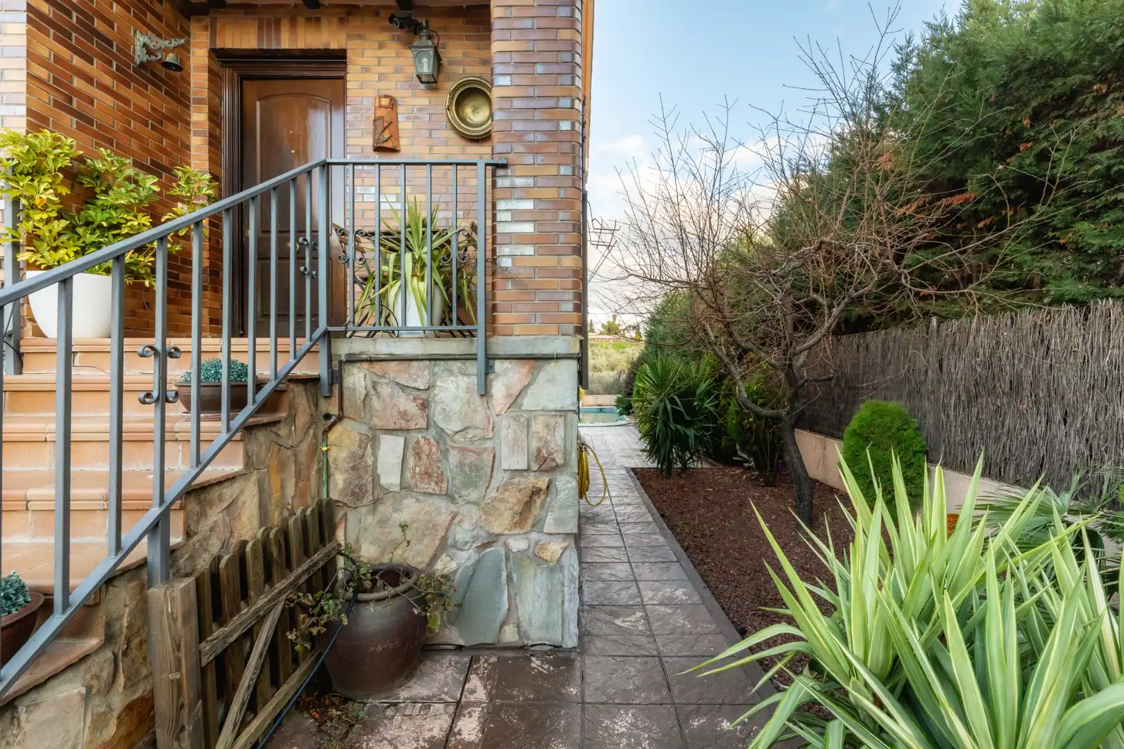 Vista exterior de Casa o chalet en venta en Navalcarnero con Calefacción, Jardín privado y Terraza