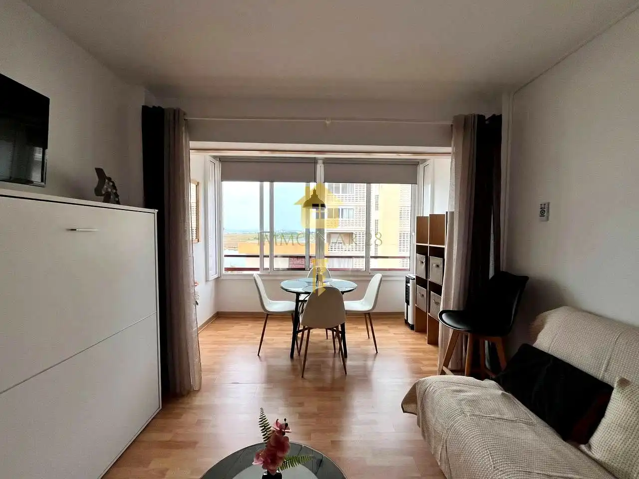 Habitación de Estudio en venta en Roses con Parquet, Amueblado y Piscina comunitaria