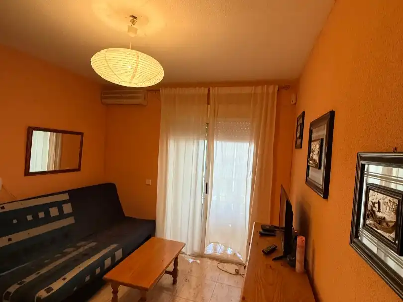Dormitori de Pis en venda en Torrevieja amb Aire condicionat i Terrassa