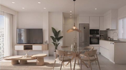 Foto 2 de Piso en venta en C. Ramón Gallud, Las Piscinas Naturales, Torrevieja