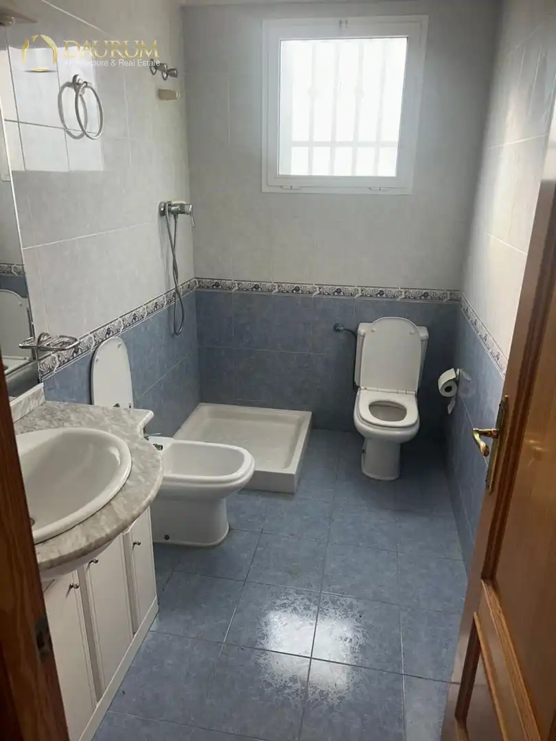 Bany de Casa o xalet en venda en Elche / Elx amb Aire condicionat i Terrassa