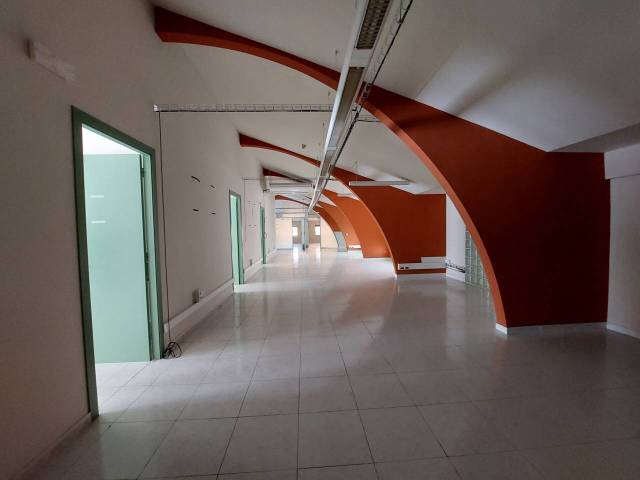 Local comercial en Alquiler en Ponent - Set Camins