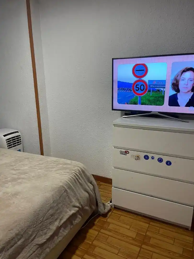 Bedroom of Flat for share in Badia del Vallès, Barcelona