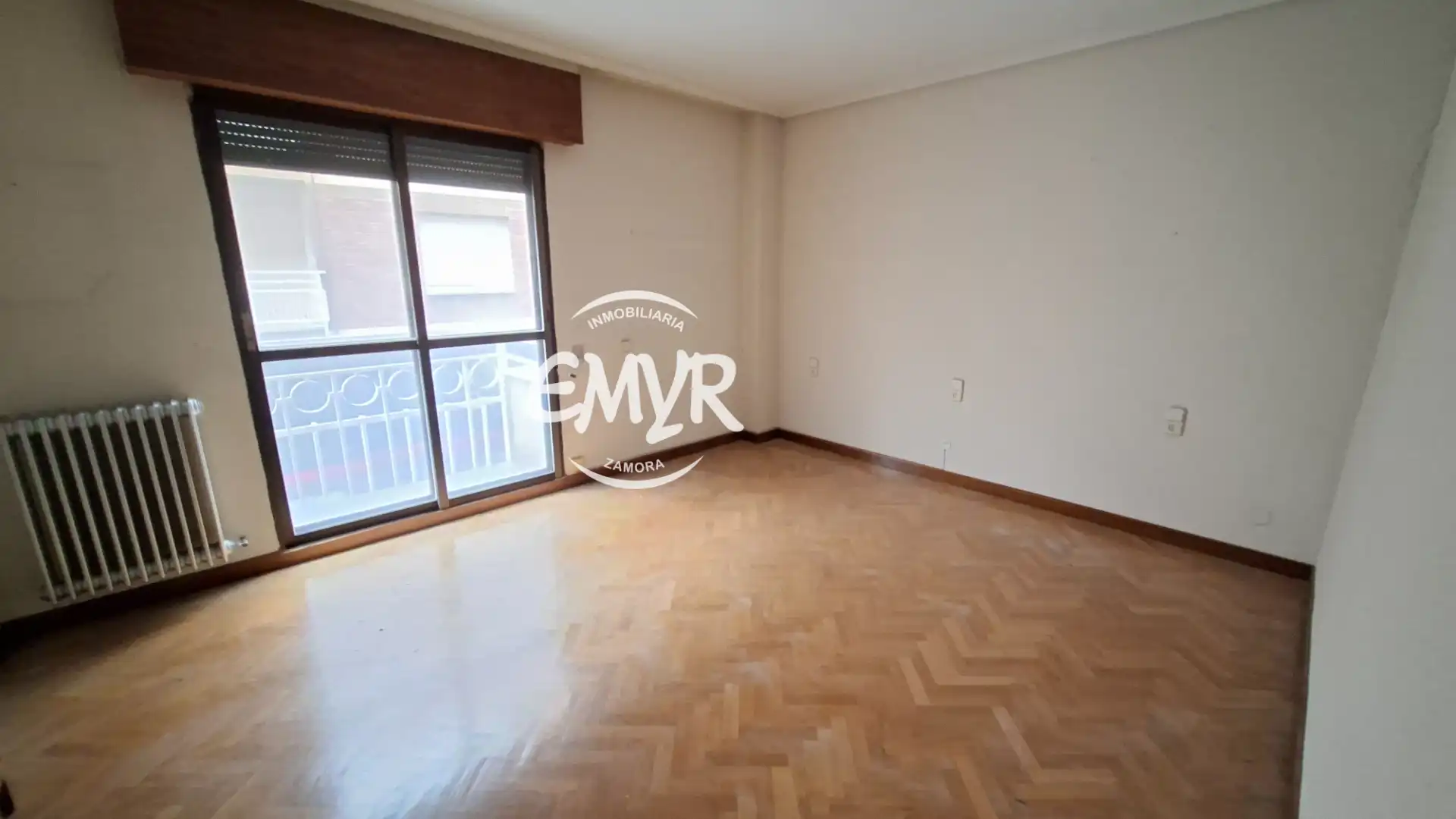 Bedroom of Flat for sale in Zamora Capital   with Terrace, Storage room and Balcony