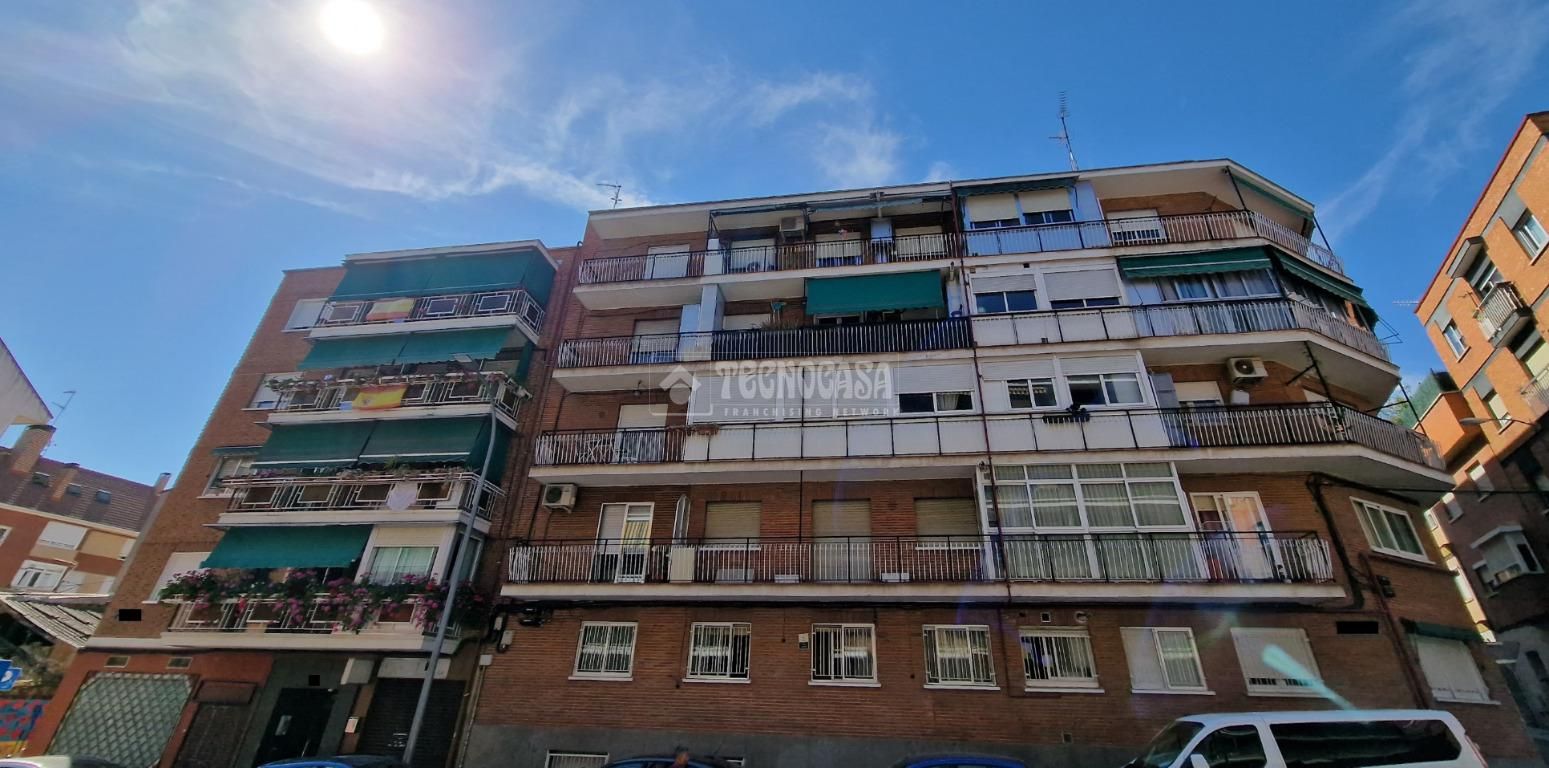 Flat for sale in Berruguete
