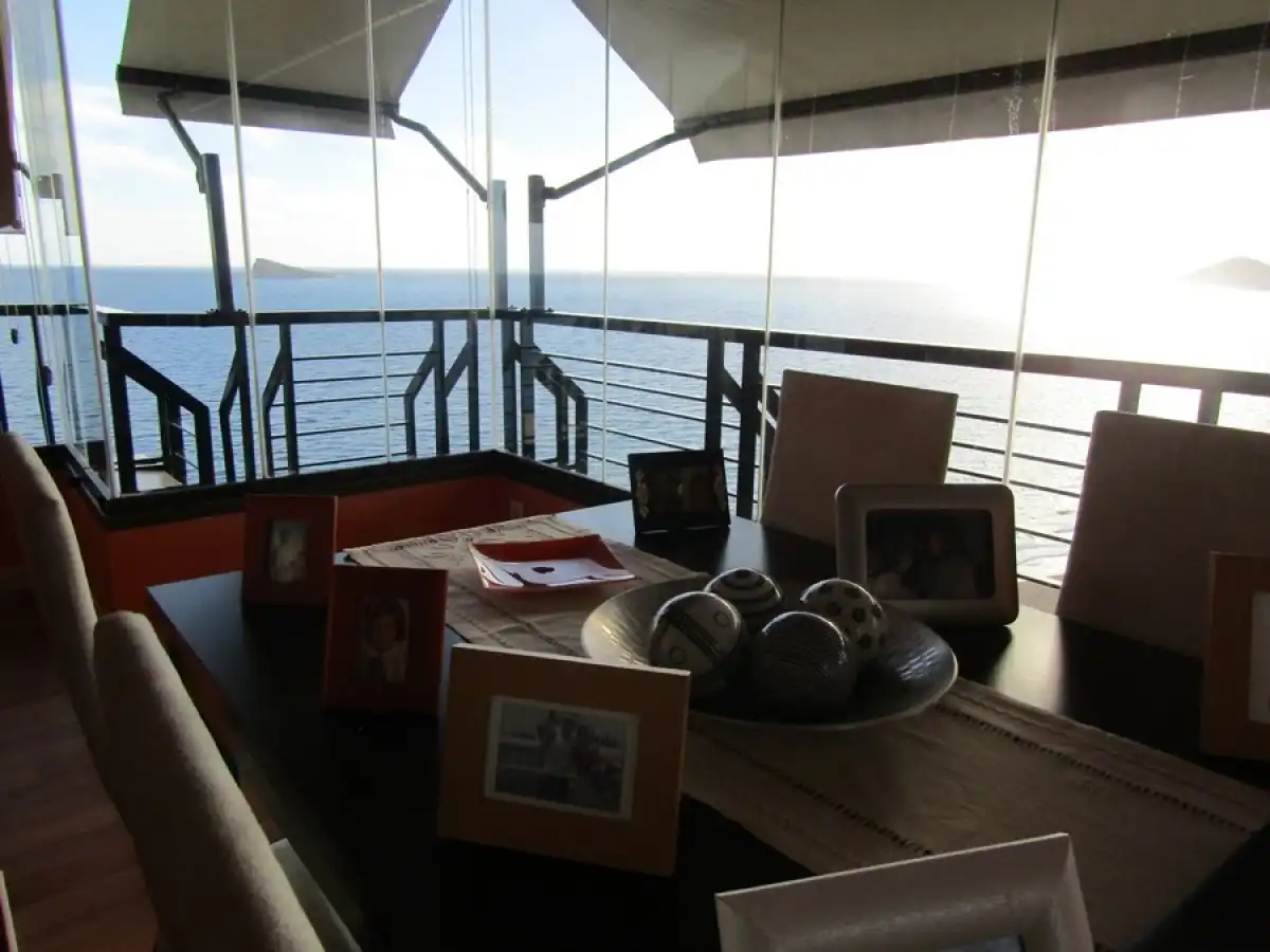 Appartement compact avec piscine à vendre à Playa de Levante