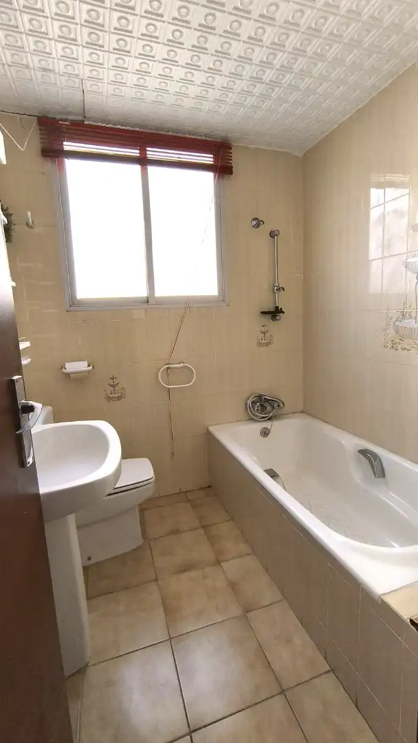 Baño de Casa o chalet en venta en Alpartir con Jardín privado, Terraza y Amueblado