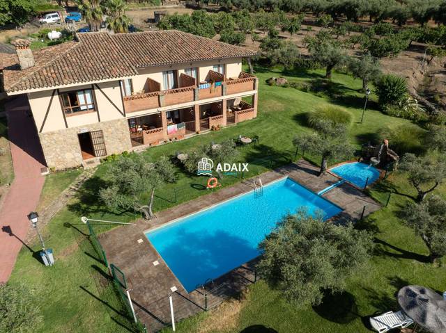 Casa-chalet en Venta en FINCA LOS MÁRTIRES en Losar de la Vera