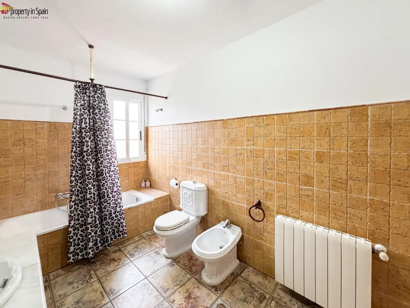 Bany de Casa o xalet de lloguer en Alicante / Alacant amb Jardí privat, Traster i Piscina