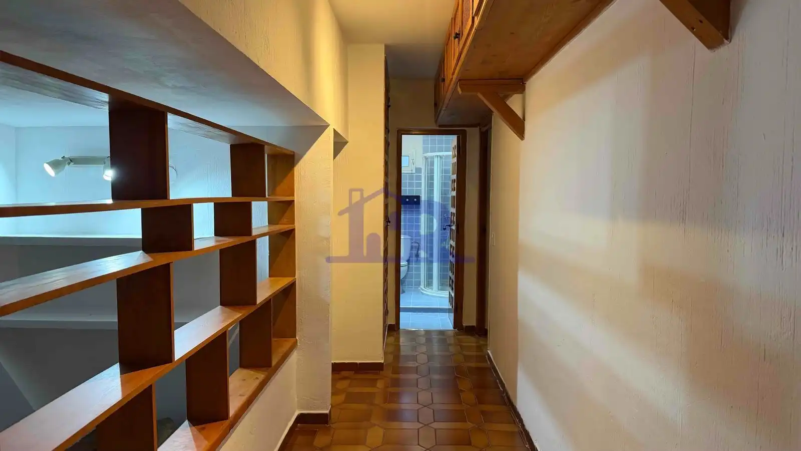 Piso de alquiler en Cuenca con Calefacción, Terraza y Amueblado