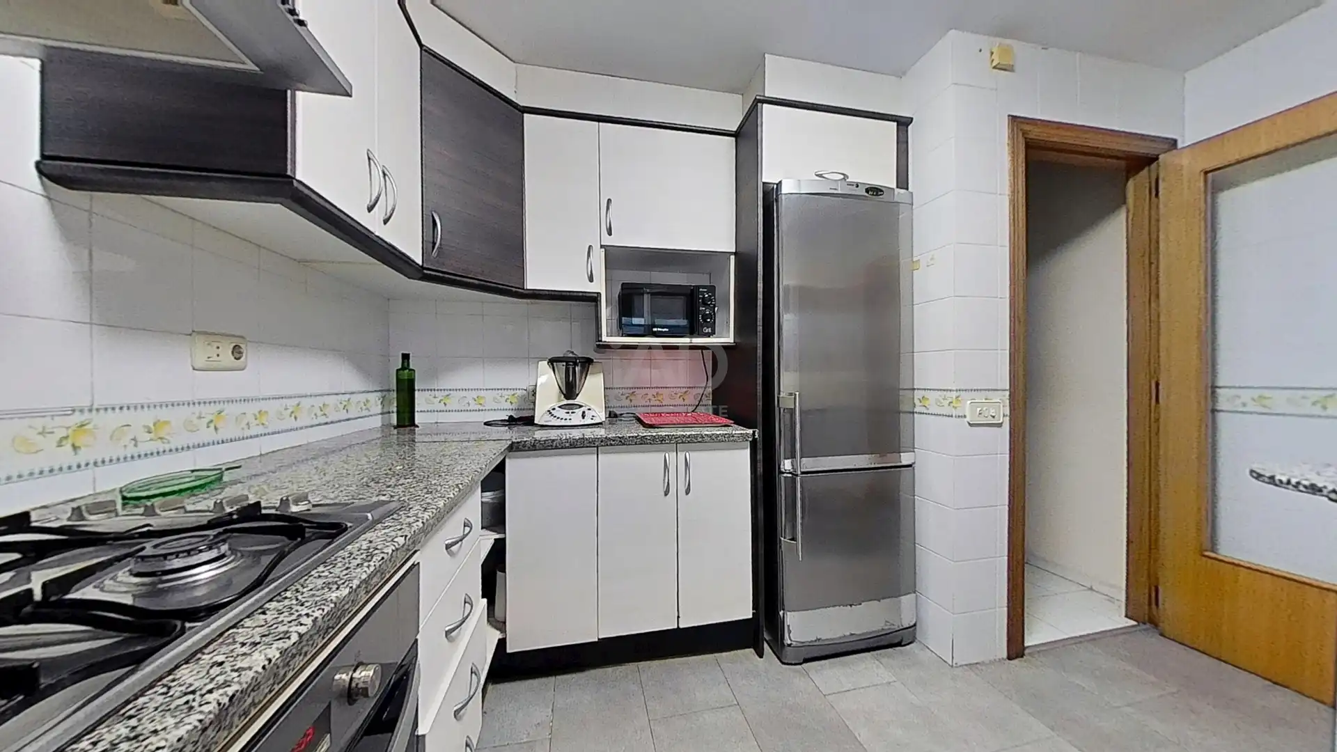 Cocina de Casa adosada en venta en Castellón de la Plana / Castelló de la Plana con Aire acondicionado, Calefacción y Terraza