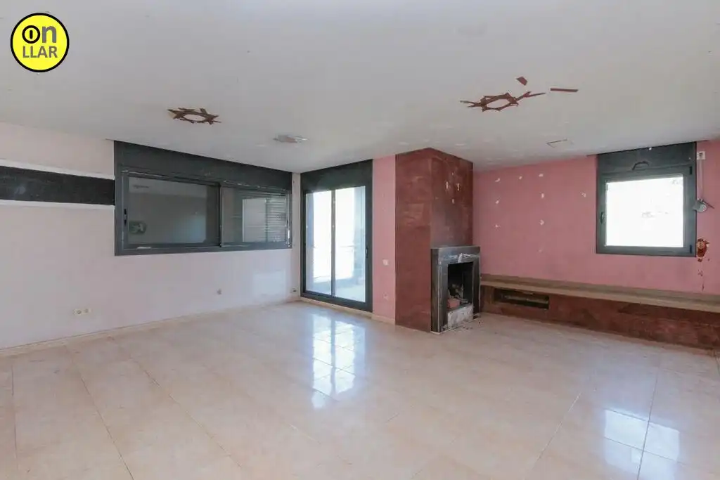 Living room of Houses for sale in Sentmenat