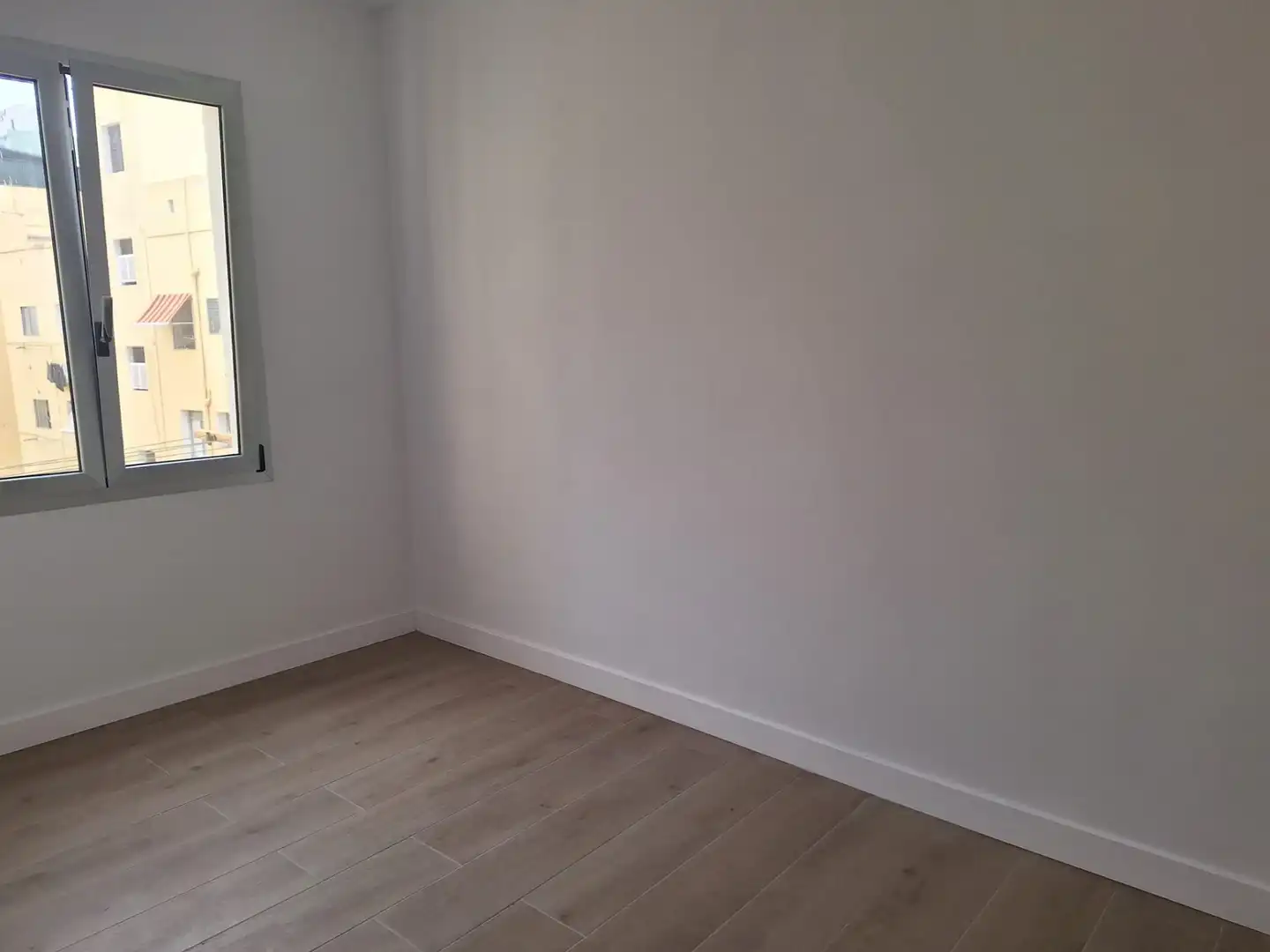 Habitación de Piso en venta en Las Palmas de Gran Canaria con Balcón
