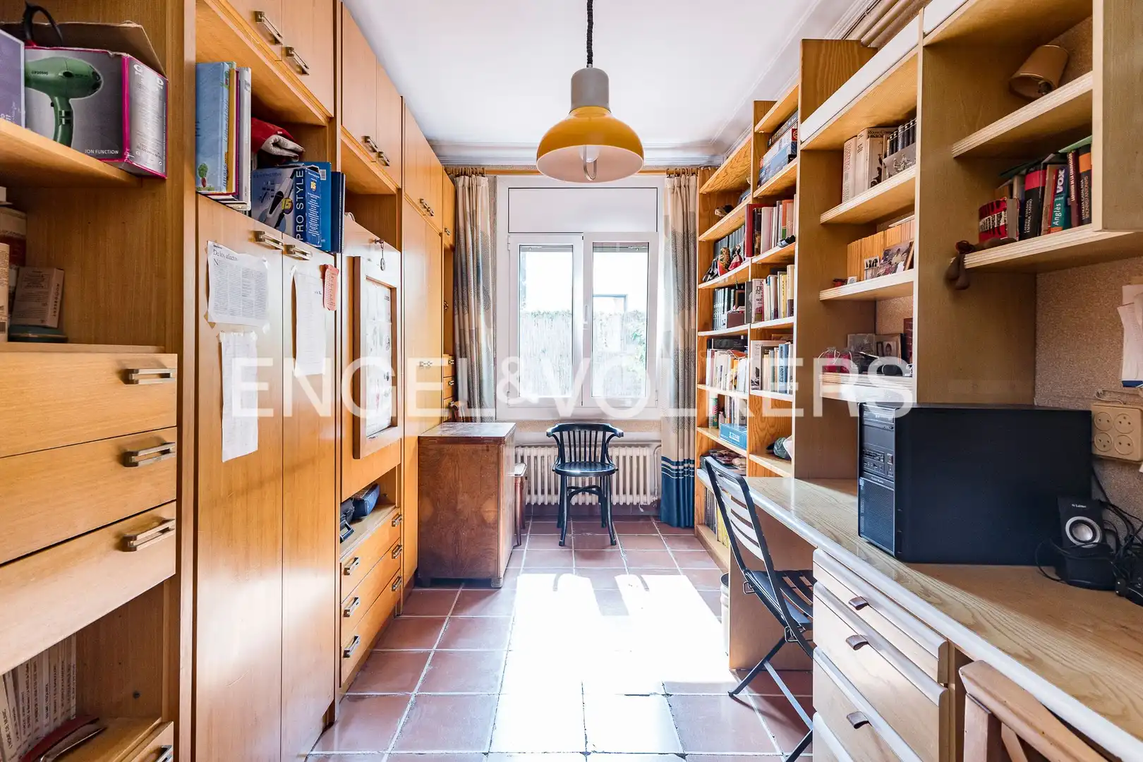 Cocina de Casa o chalet en venta en Barcelona con Calefacción, Jardín privado y Terraza