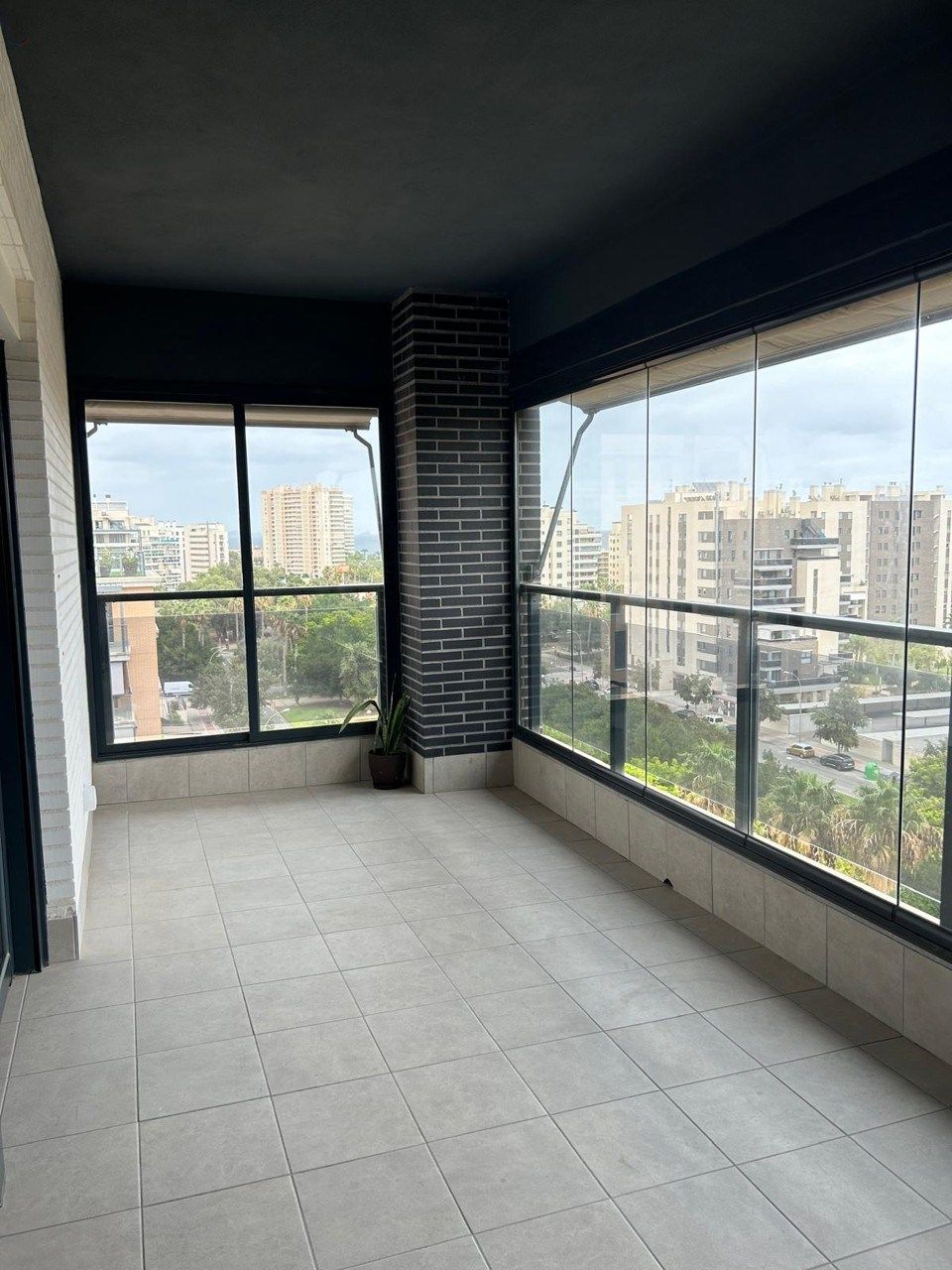 Exterior view of Flat to rent in Alicante / Alacant  with Air Conditioner, Parquet flooring and Terrace