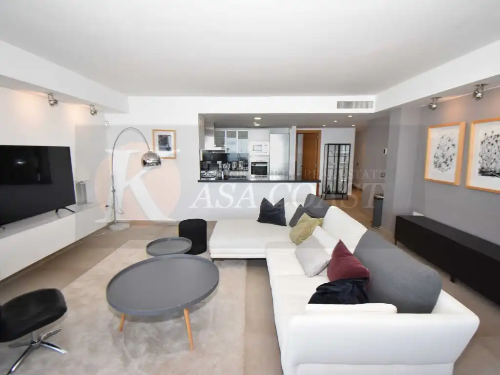 Sala d'estar de Àtic en venda en Benalmádena amb Aire condicionat, Jardí privat i Terrassa