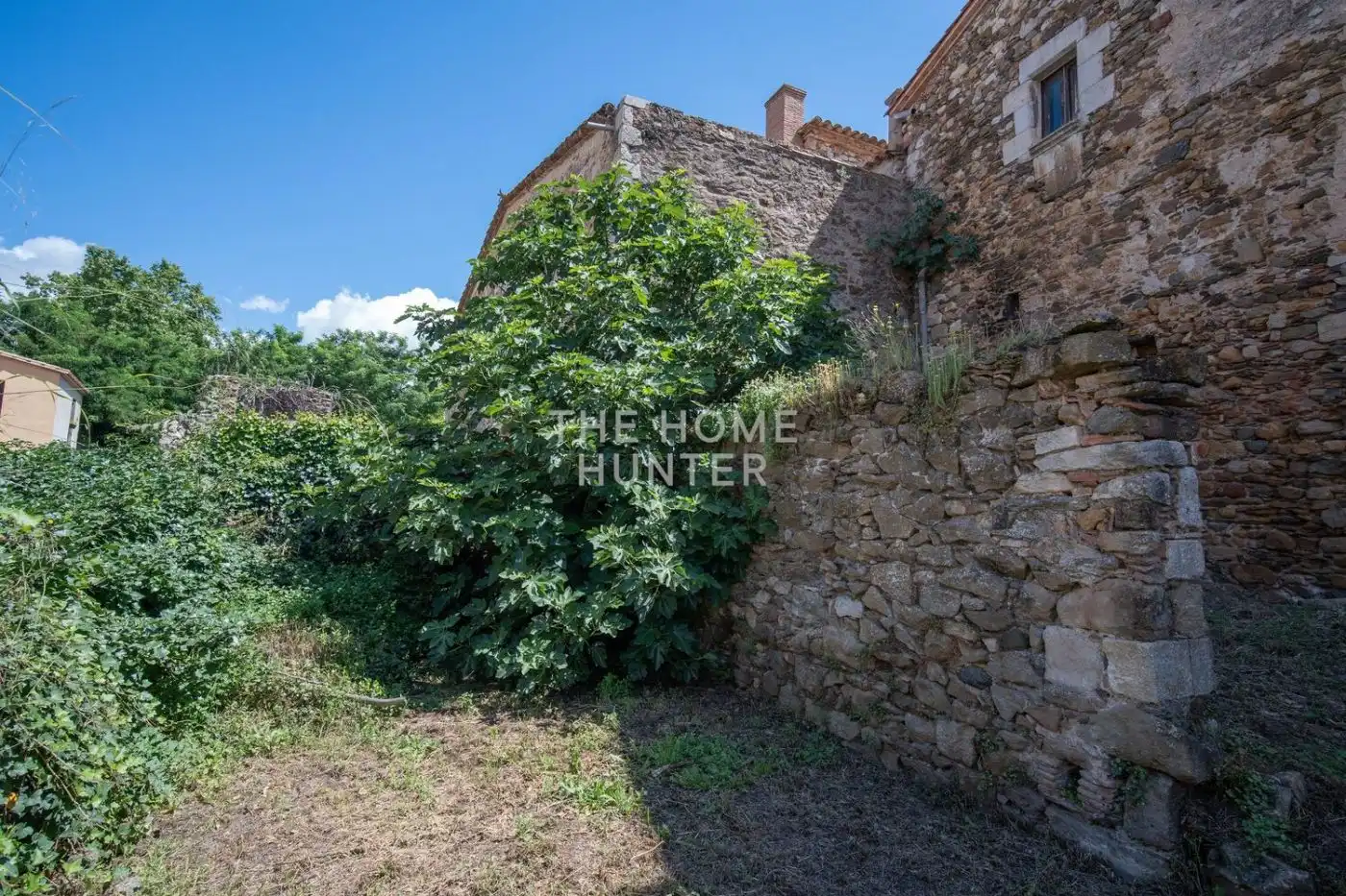 Houses for sale in Juià