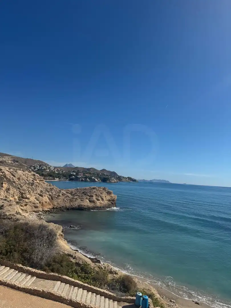 Vista exterior de Casa adosada en venta en El Campello con Aire acondicionado, Calefacción y Terraza