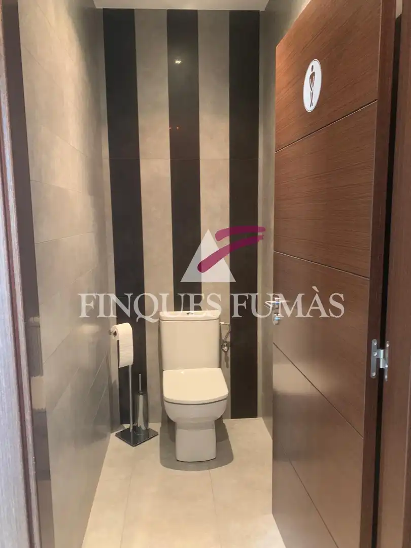 Local comercial en alquiler en Carrer del Mas d'en Colom, imagen 10