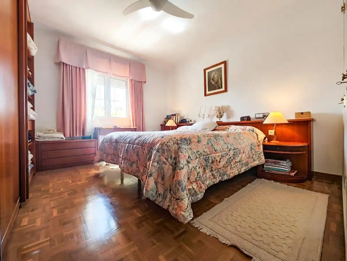 Habitación de Casa o chalet en venta en Puertollano con Aire acondicionado, Calefacción y Jardín privado