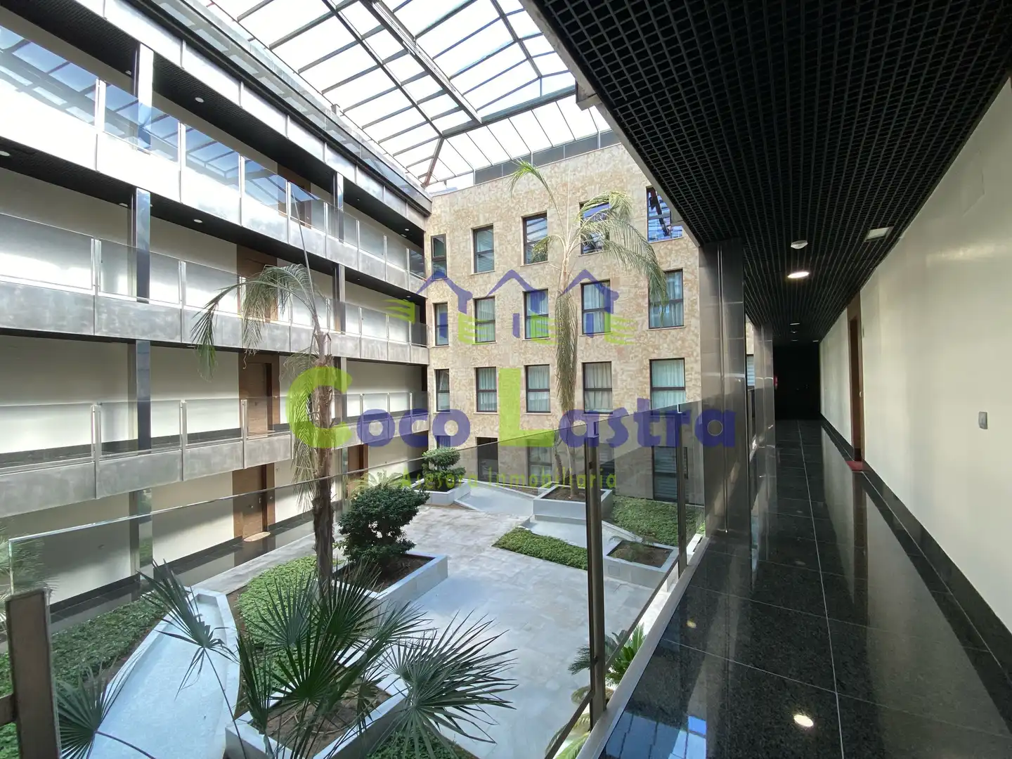Apartament amb jardí de lloguer a Plaza del Poeta Iglesias 6, imagen 12