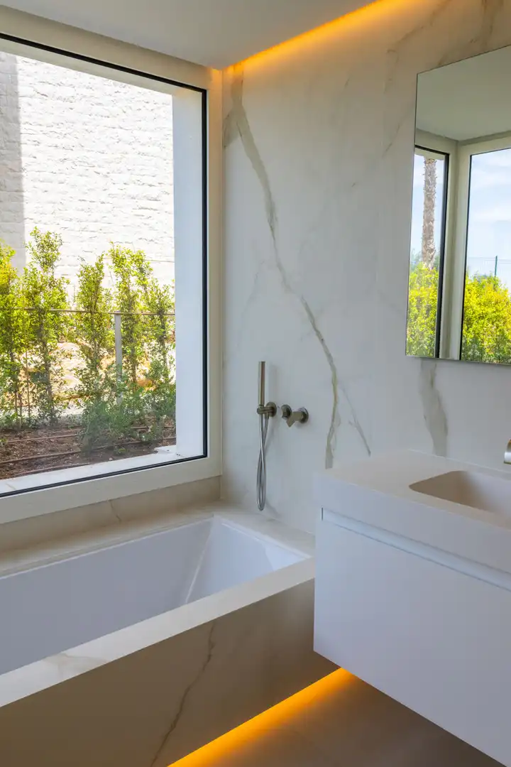 Bathroom of Ground floor for sale in Ojén  with Air Conditioner, Private garden and Terrace