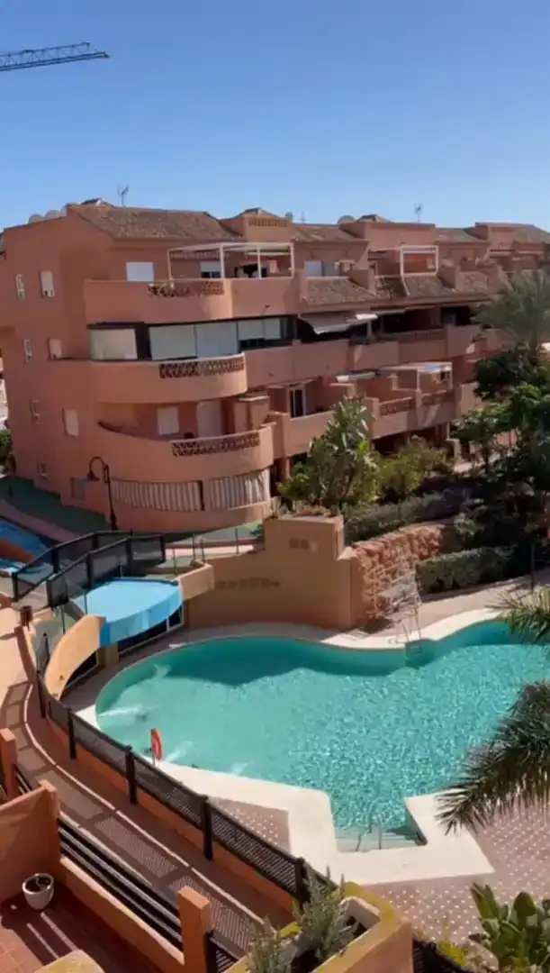 Vista exterior de Pis en venda en Almerimar