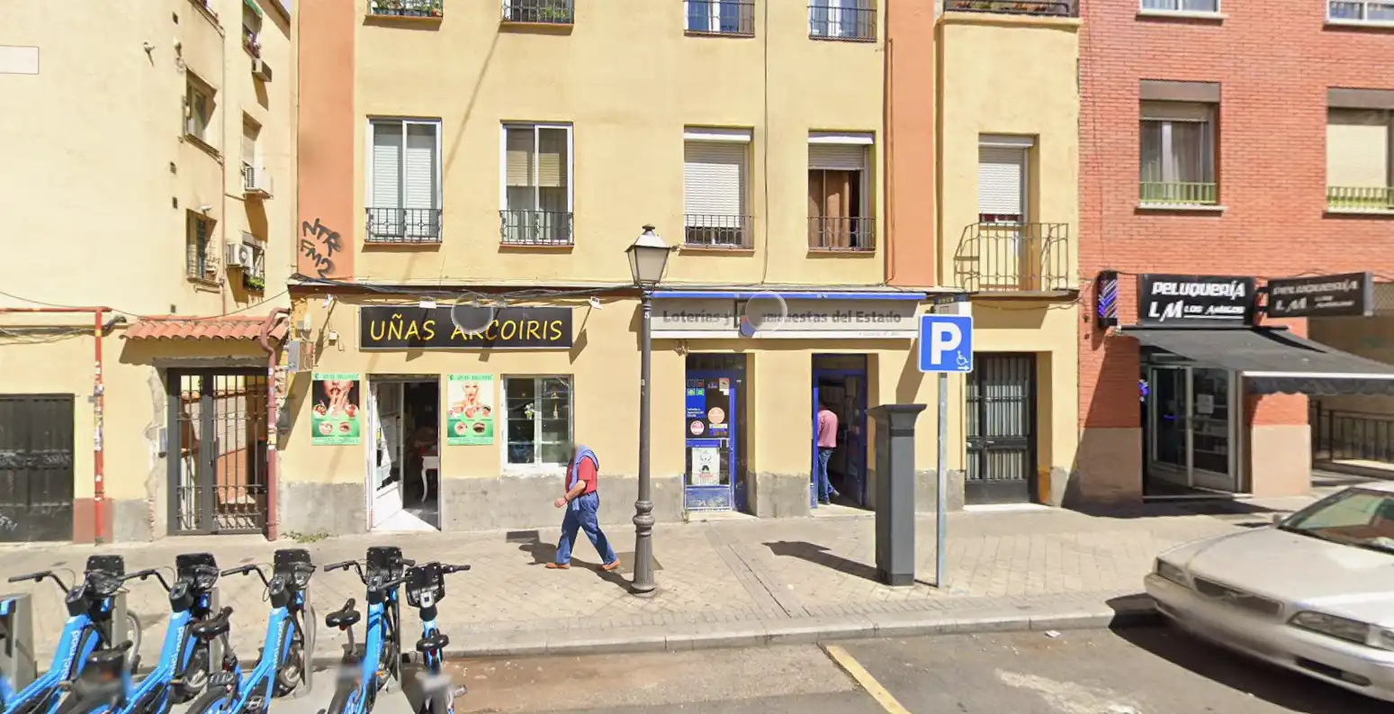 Aparcament de Casa o xalet en venda en Madrid