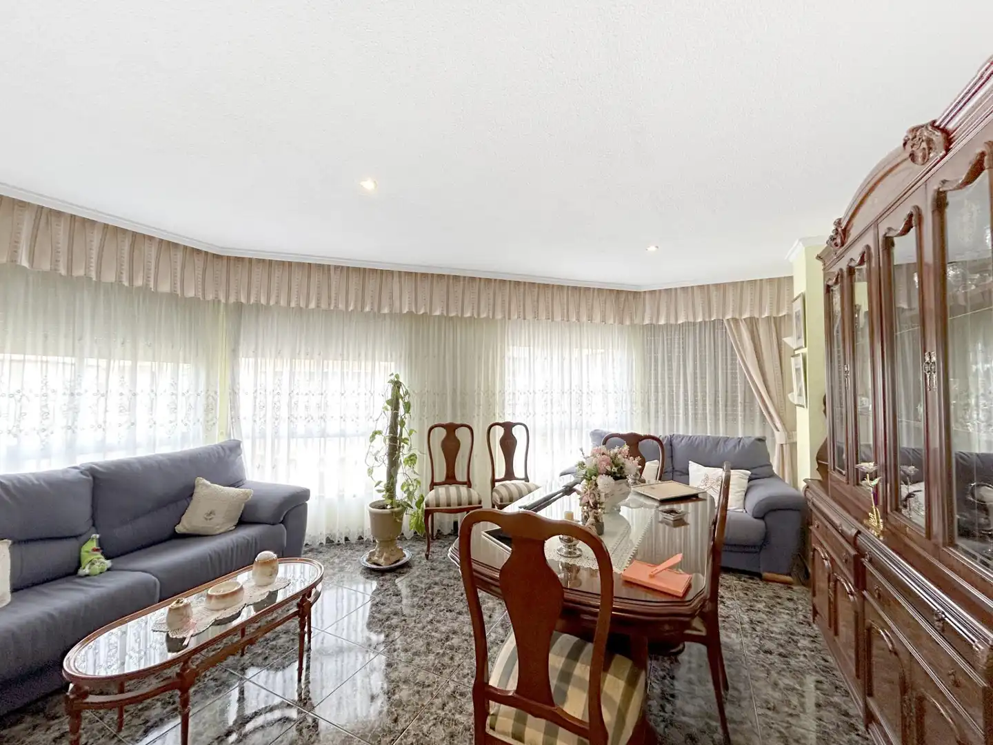 Sala de estar de Piso en venta en Novelda con Aire acondicionado, Trastero y Alarma