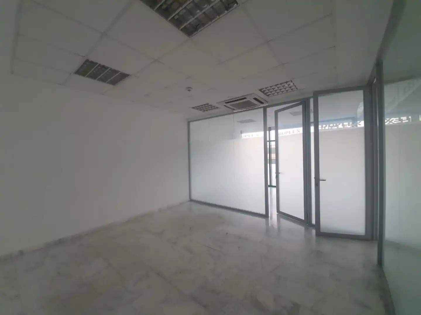 Büro zur Miete in Calle Aviación, imagen 8