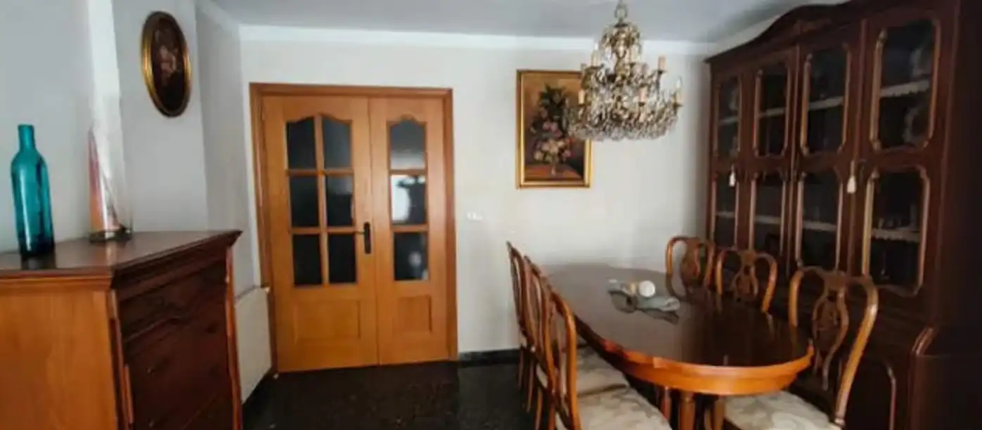 Comedor de Piso de alquiler en Valencia con Aire acondicionado, Trastero y Horno