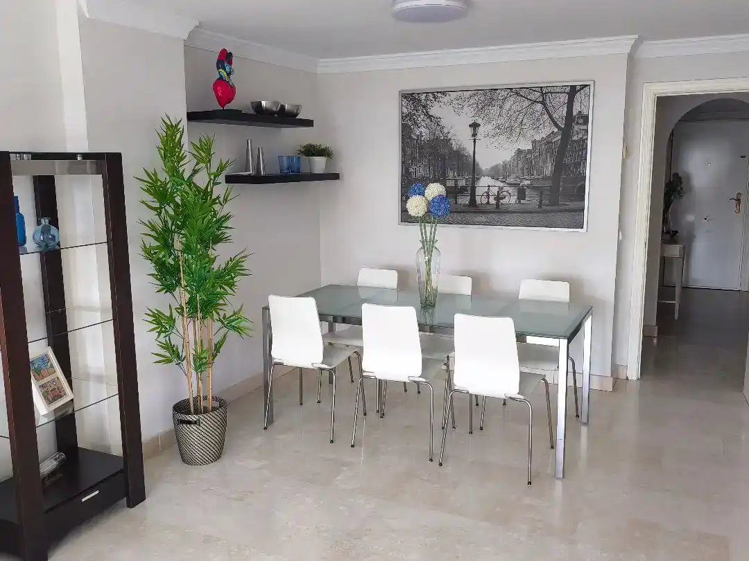 Dining room of Flat for rent in Elviria - Cabopino