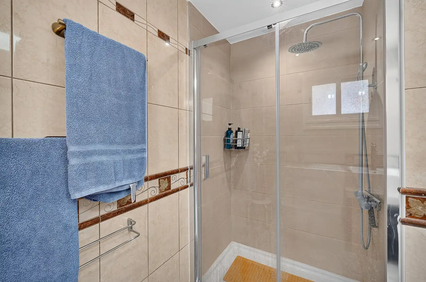 Baño de Casa adosada en venta en Arona con Jardín privado, Terraza y Trastero