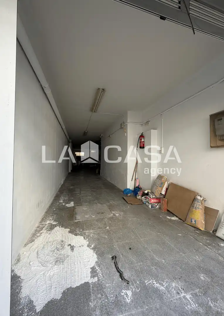 Local comercial en venda a Artigues - Llefià, imagen 3