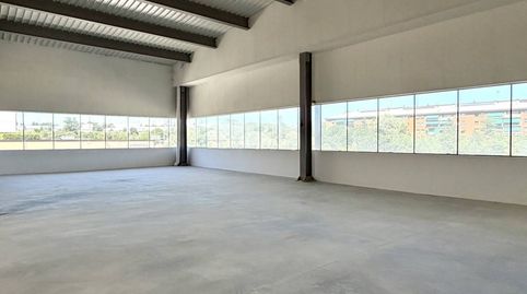 Foto 5 von Fabrikhallen zur Miete in Calle Saturn, Can Parellada, Terrassa