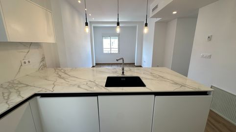 Descubre este magnífico piso en alquiler de 100m2 en Calle Finlandia, imatge 4