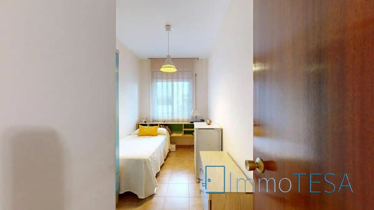 Habitación de Piso en venta en Barberà del Vallès con Calefacción, Trastero y Balcón