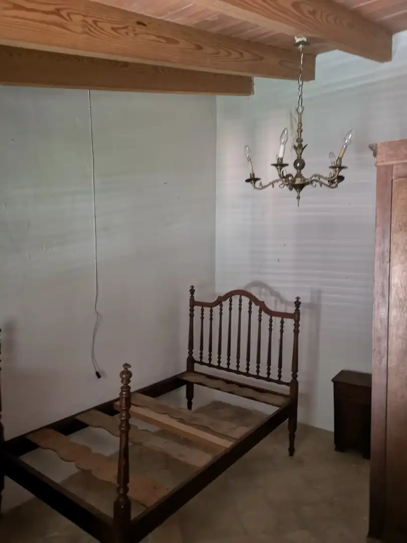 Dormitori de Casa o xalet en venda en Puigpunyent amb Jardí privat, Moblat i Forn