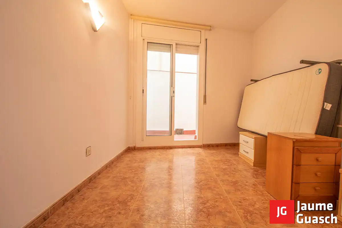 Habitación de Piso en venta en Torredembarra con Aire acondicionado, Calefacción y Terraza