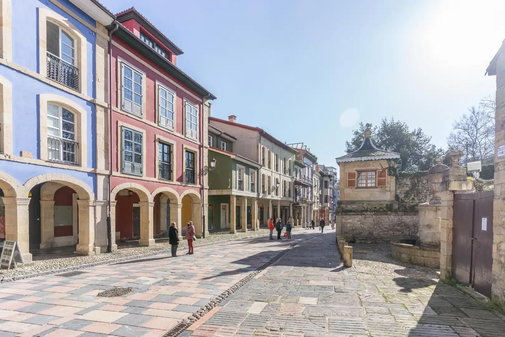 Vista exterior de Pis en venda en Avilés