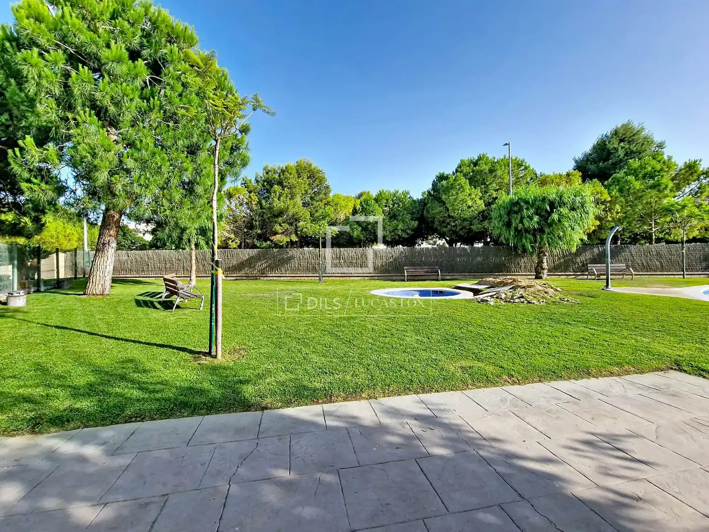 Jardín de Piso en venta en Cubelles con Aire acondicionado, Calefacción y Jardín privado