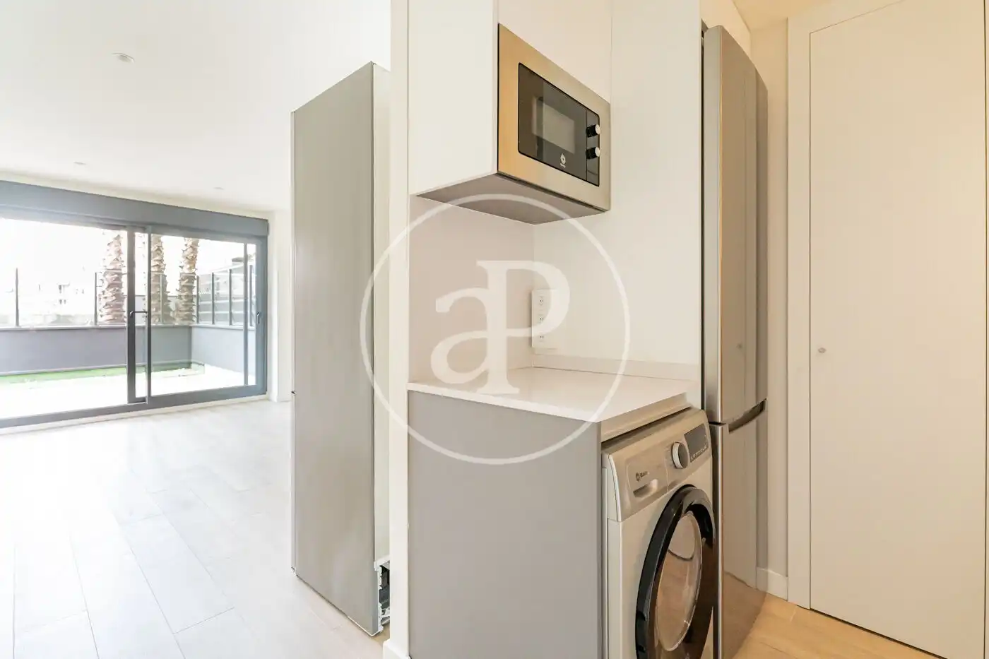 Kitchen of Flat for rent in Madrid  with Air Conditioner, Heating and Terrace