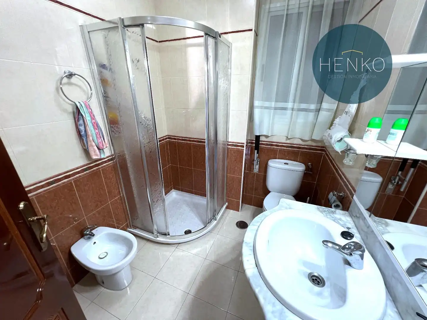 Baño de Piso en venta en Huelva con Aire acondicionado, Calefacción y Terraza