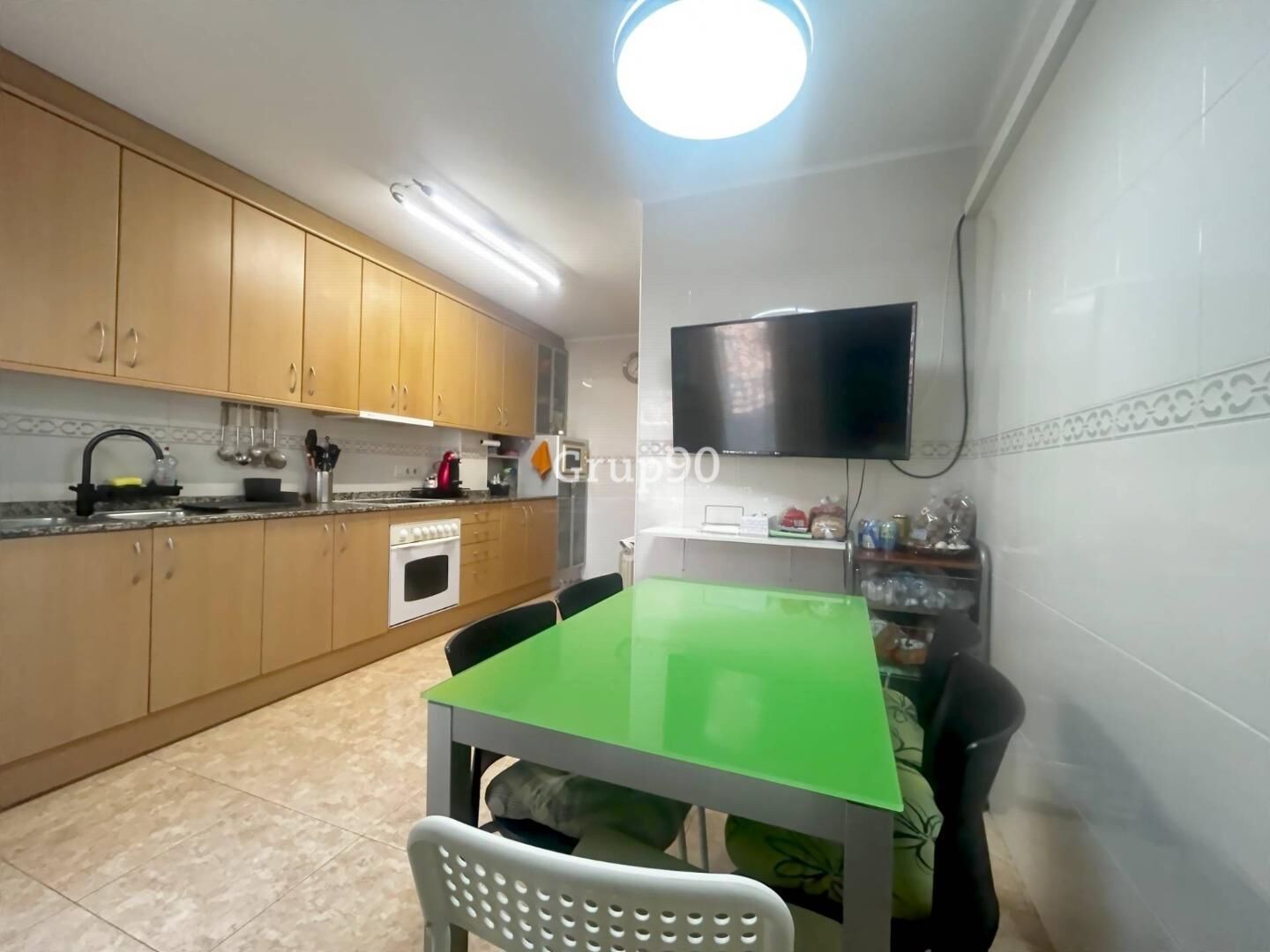 Kitchen of Flat for sale in  Lleida Capital  with Air Conditioner, Heating and Storage room