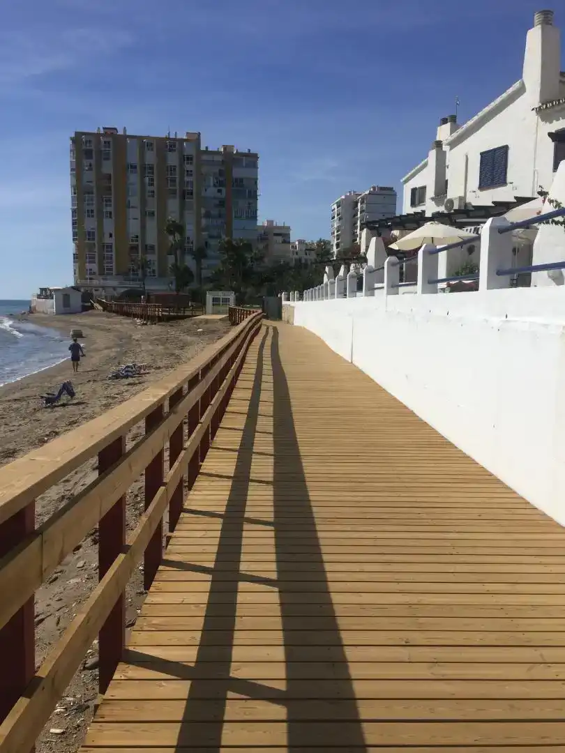 Terrasse von Wohnungen zur Miete in Mijas mit Klimaanlage, Schwimmbad und Balkon