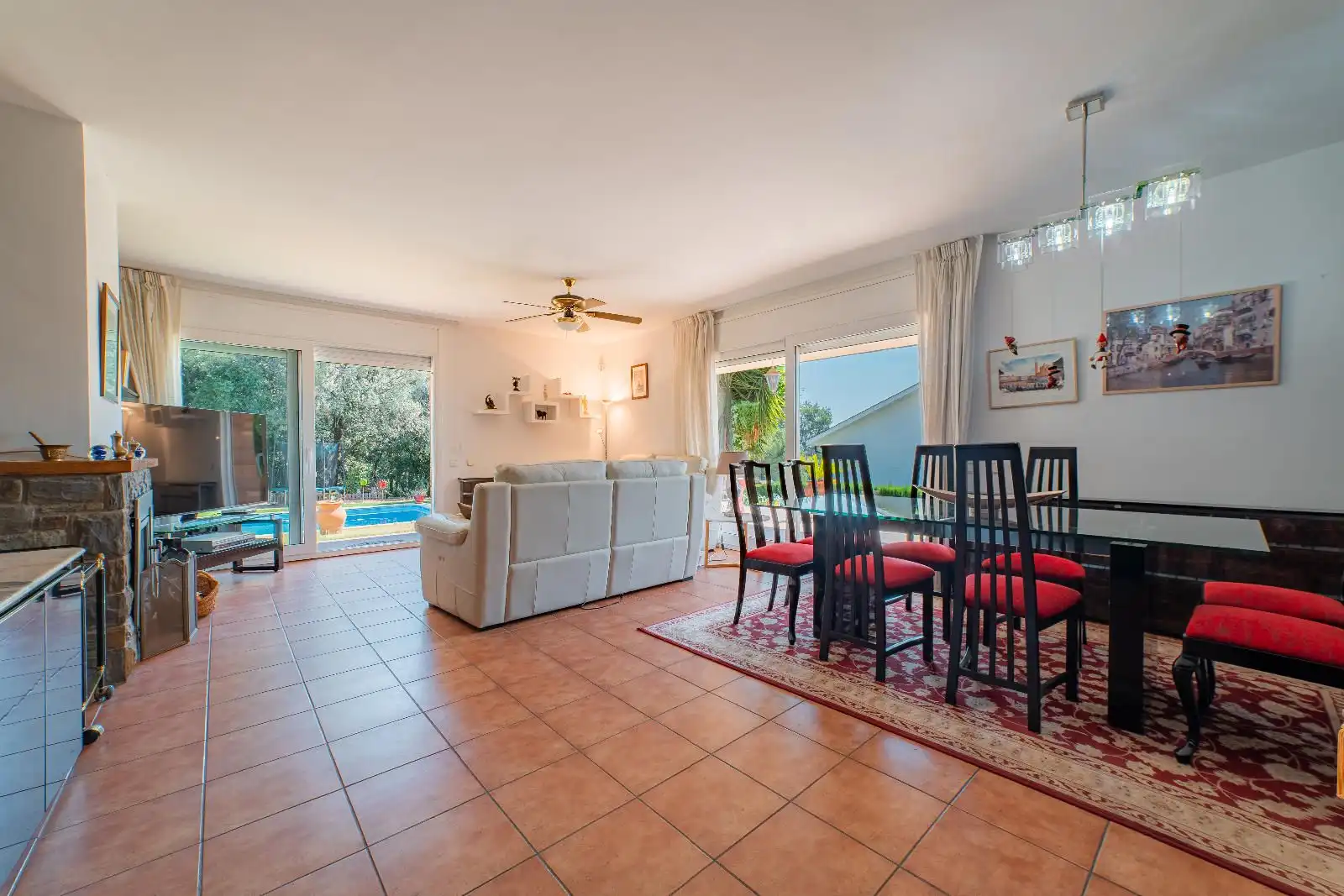 Detached house with pool for sale in Camí de Bigues, imagen 7