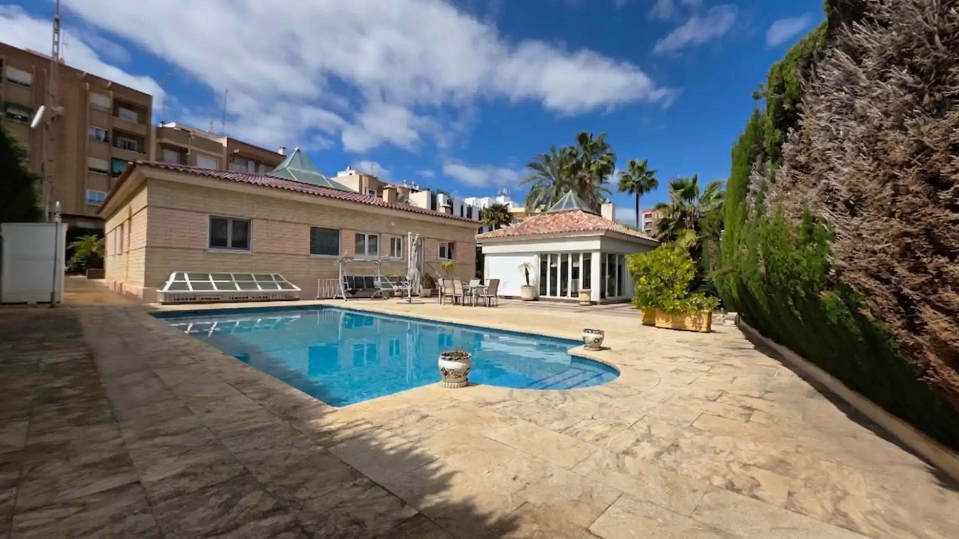 Exterior view of Houses for sale in Elche / Elx  with Air Conditioner, Private garden and Parquet flooring